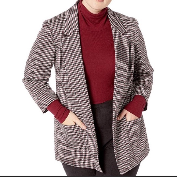 π NWT Houndstooth Print Blazer